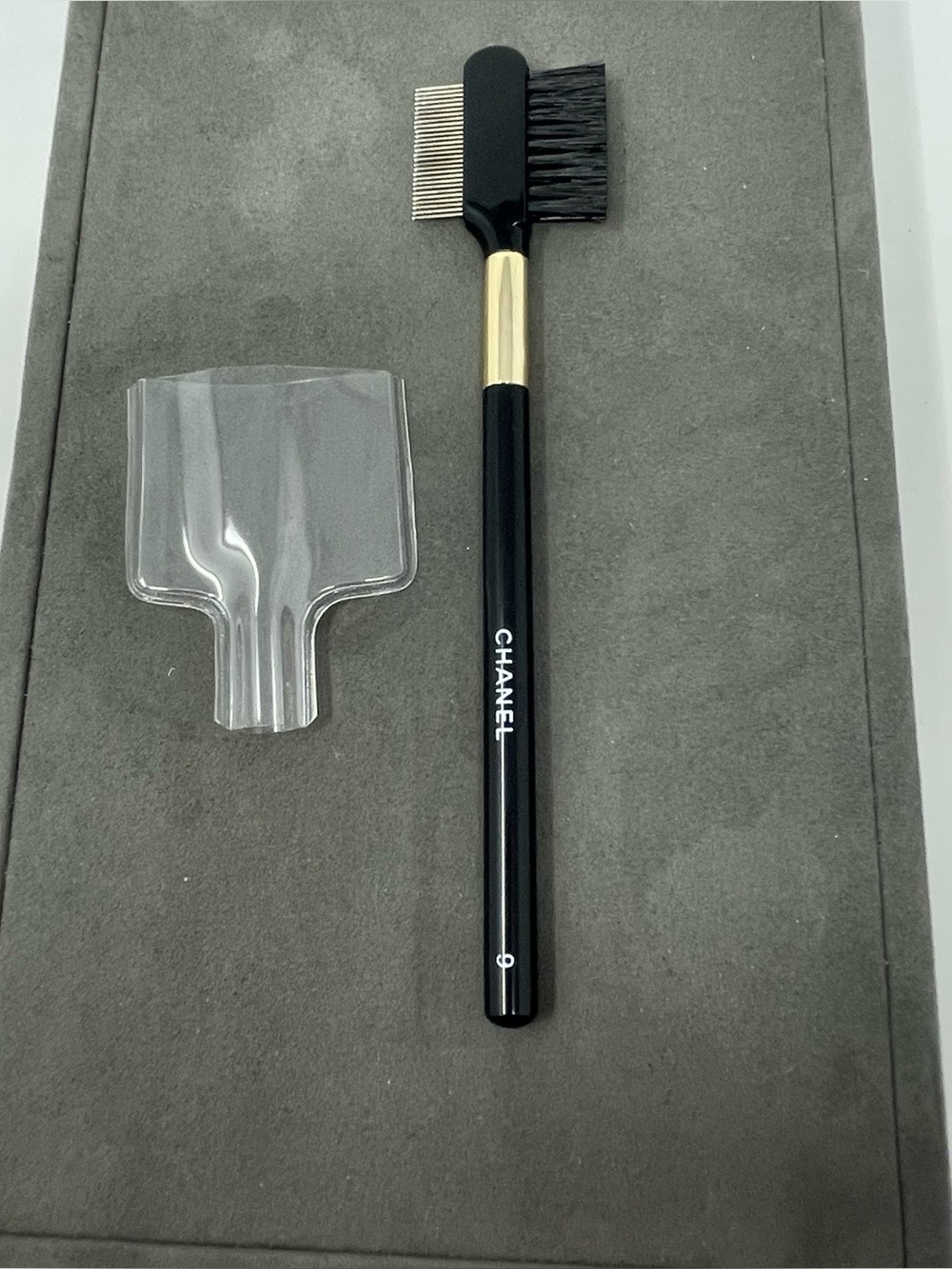Chanel Brow and Lash Brush No # 9 New